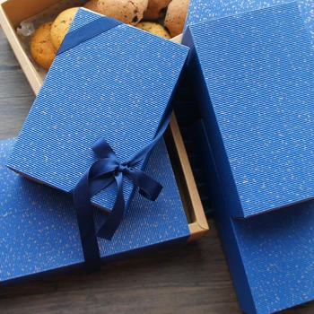 5size לבחור 5pcs צבע זהב כחול גלי תיבת נייר Macaron לאפות עוגיות חג המולד מסיבת חתונה מתנות אריזה